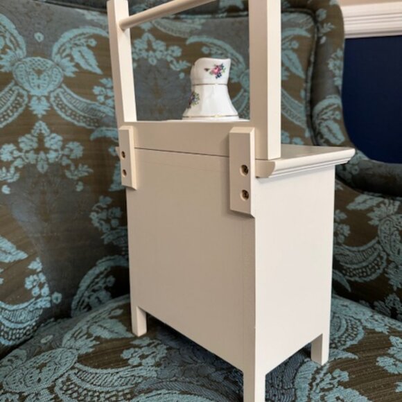 American Girl Pleasant Company Washstand and Porcelain Water Ewer and Basin Set - Picture 2 of 5